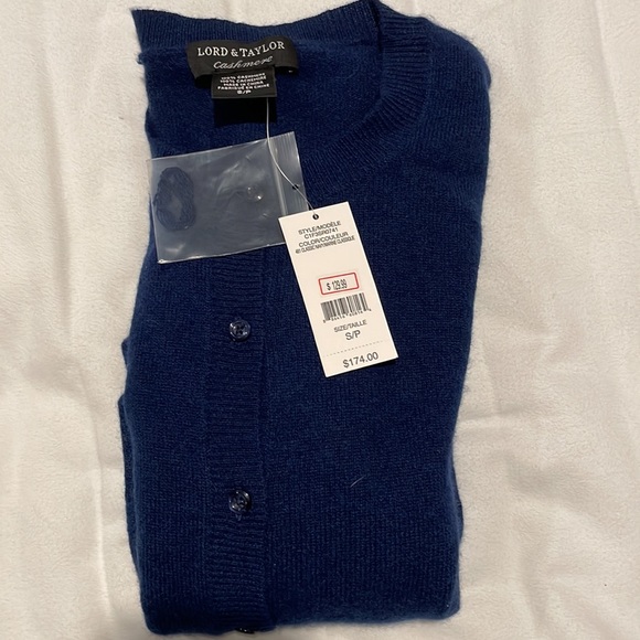 Lord & Taylor Sweaters - Lord & Taylor 100% Cashmere Navy Cardigan with Buttons Size S (NWT)